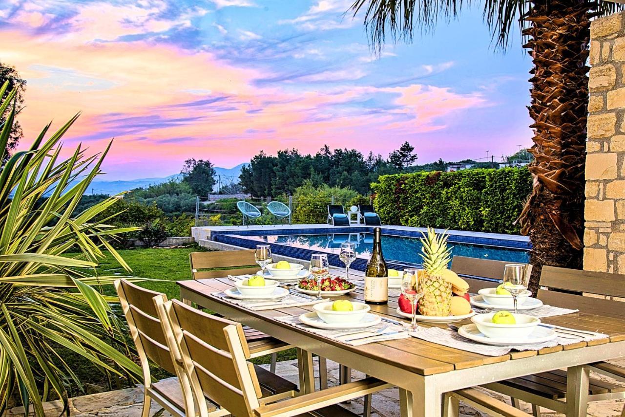 Villa Cretan Mansion With Heated Swimming Pool Georgioupoli Exterior foto